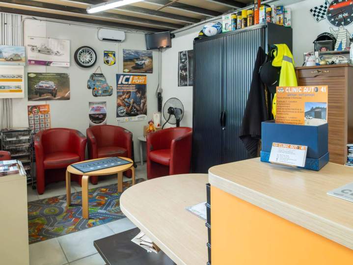 Accueil self garage Saint-Gervais-la-Forêt